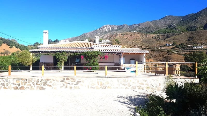 Farm, Ranch or Equestrian in Torreblanca - view 1