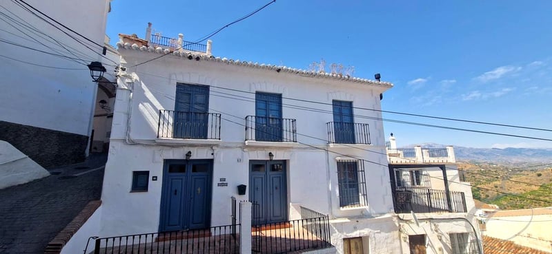 House in Almachar - view 1