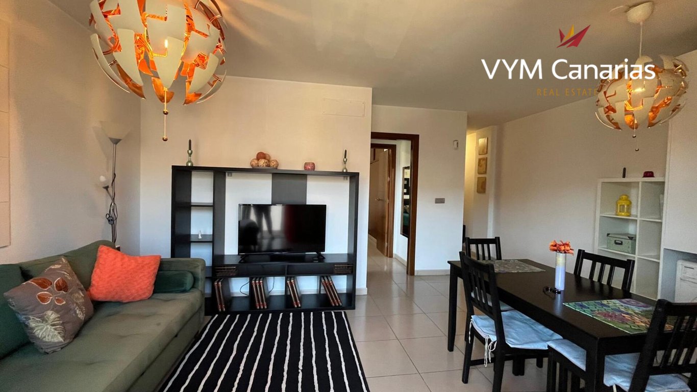 Apartment in Alcala - Image 2