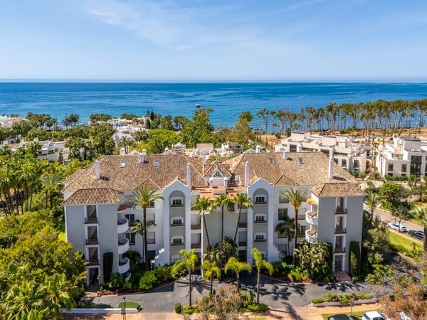 Apartment in Marbella - view 1