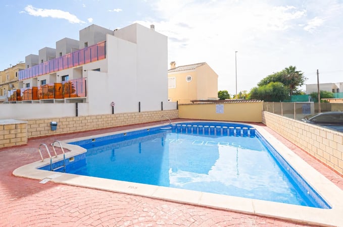 Apartment in Campoamor R-5 - view 1