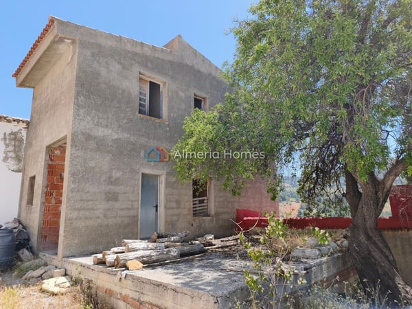 House in Castril - view 1