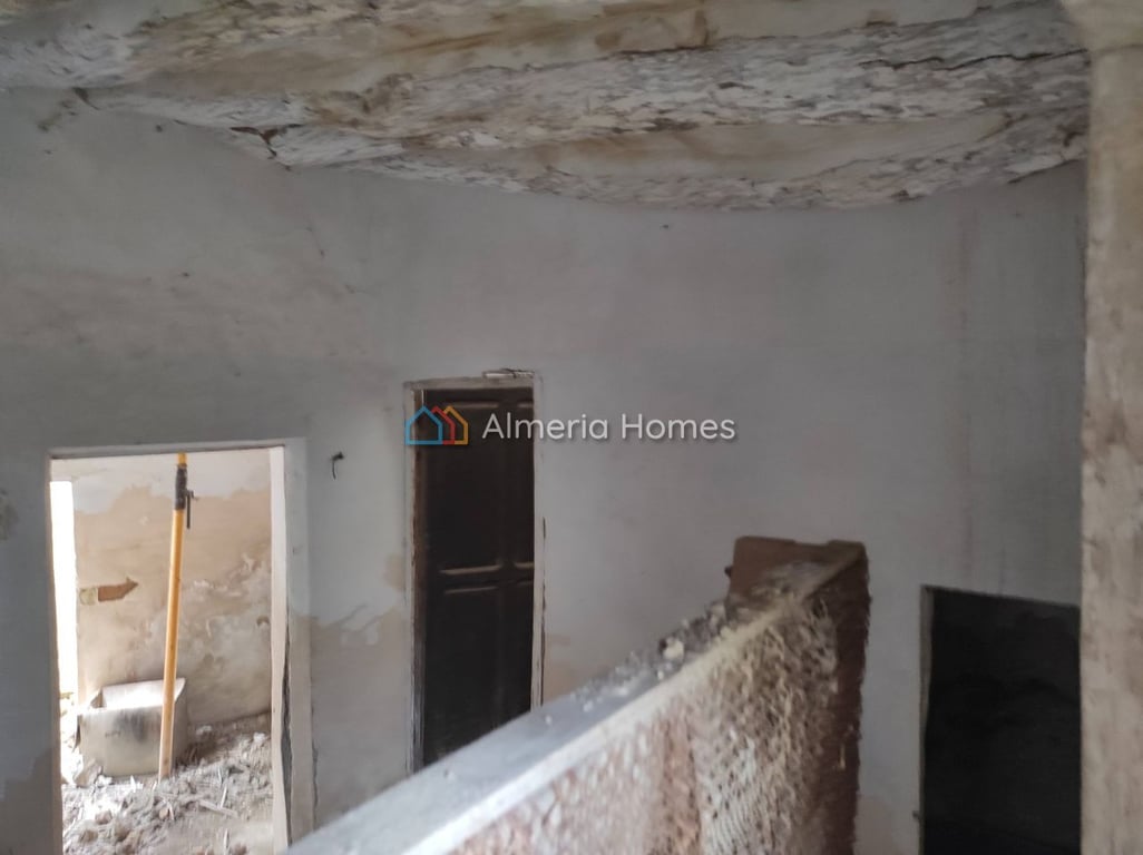 House in Lucar - Image 3
