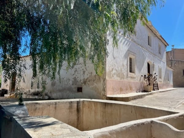 House in El Pilar - view 1