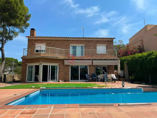 House in Palamos - view 1