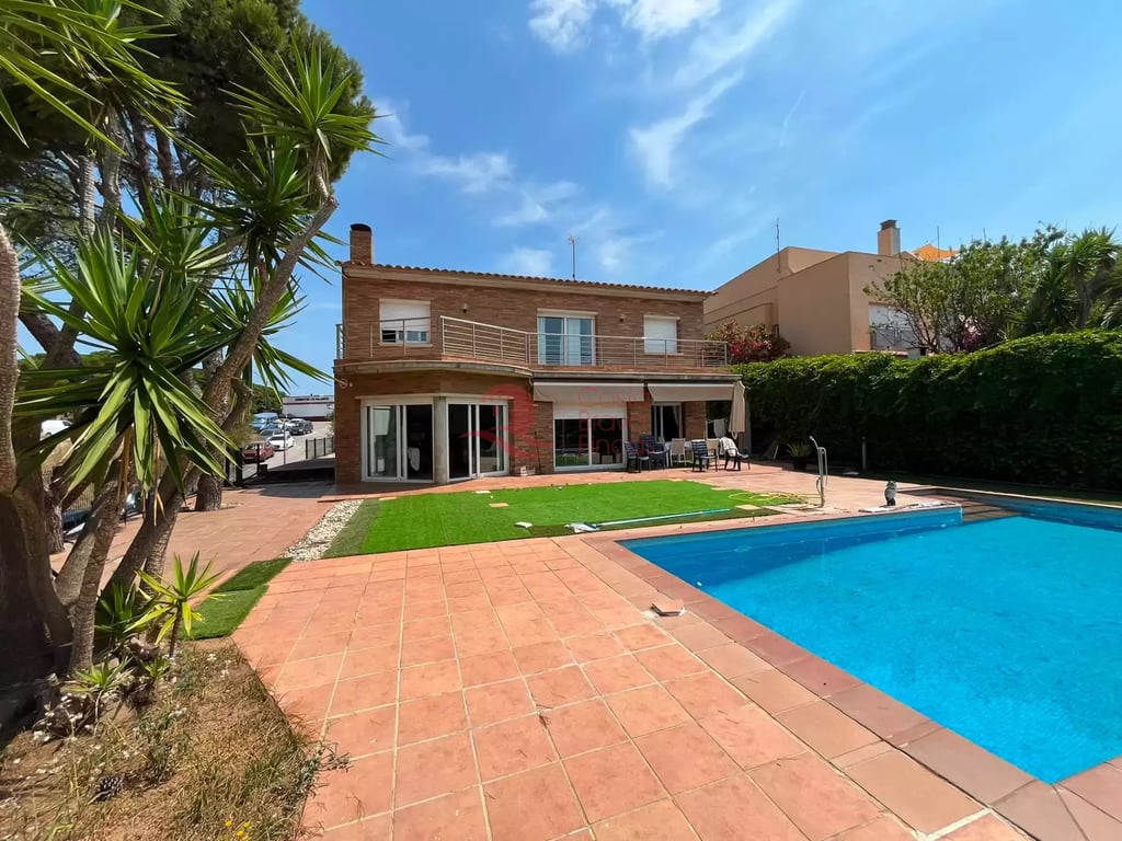 House in Palamos - Image 2