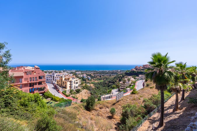 Apartment in Sitio de Calahonda - view 1