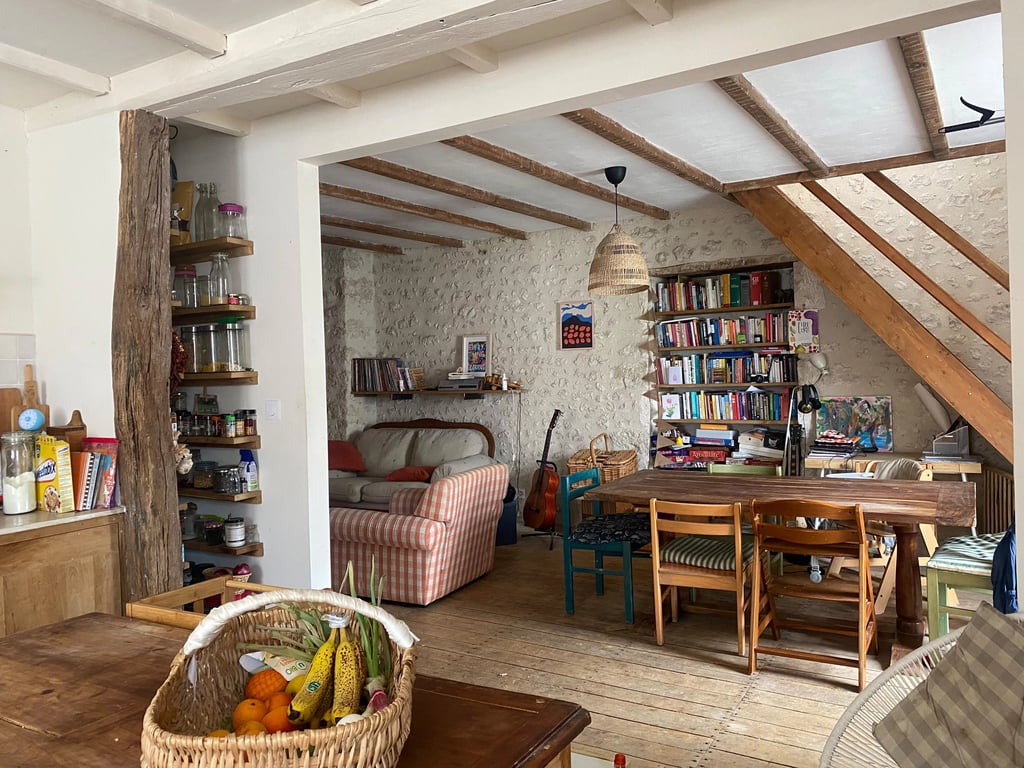 House in Salles-Lavalette - Image 2