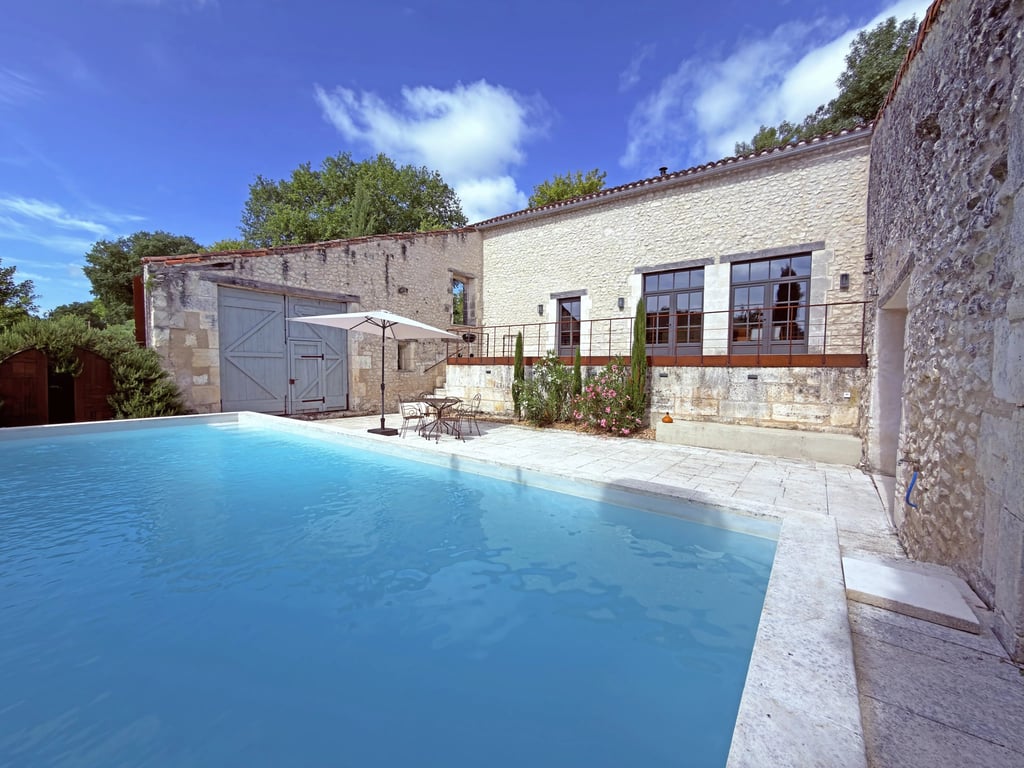 House in Verteillac - Image 2