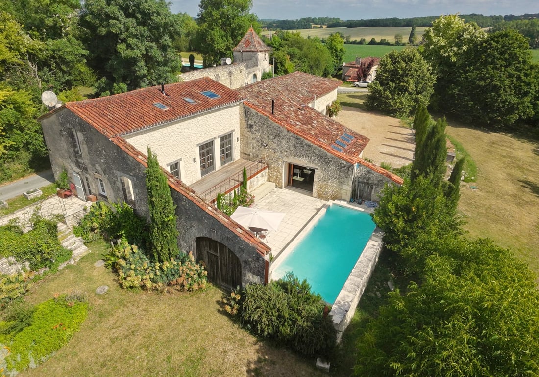 House in Verteillac