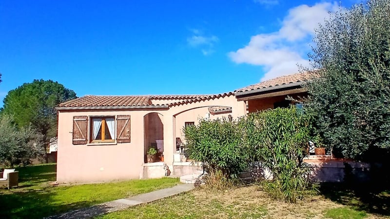 House in Bize-Minervois - view 1