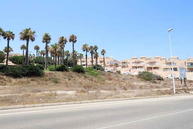 Land in Torrevieja - view 1