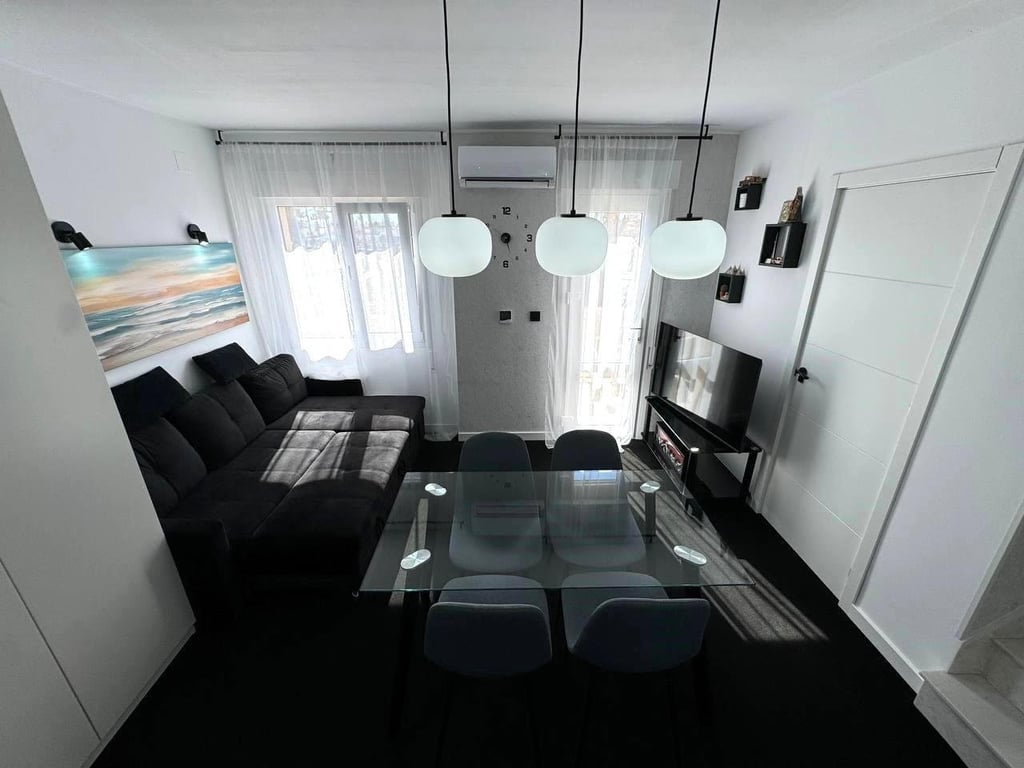 Apartment in Torrevieja - Image 3