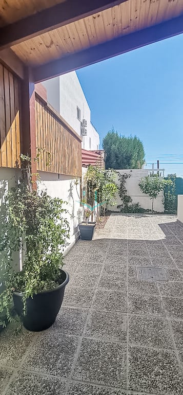 House in Agios Anargiroi - Image 3
