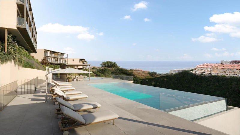 Villa in Fuengirola - view 1