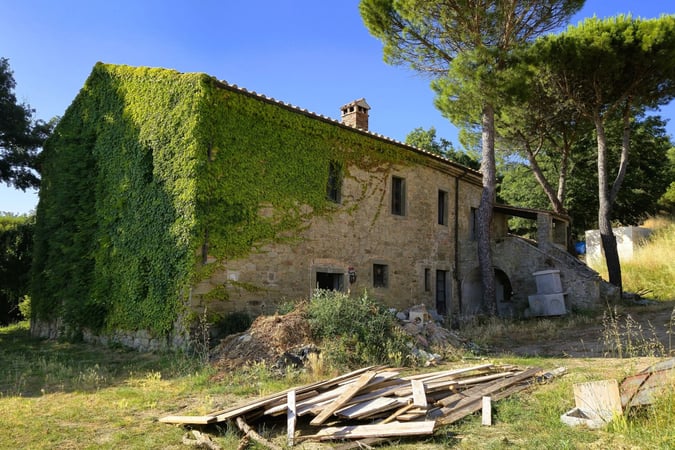 House in Lisciano Niccone - view 1