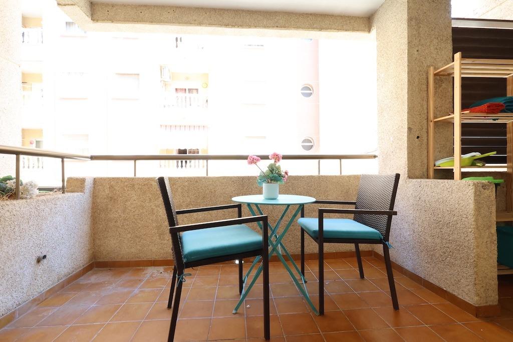 Apartment in Torrevieja - Image 2