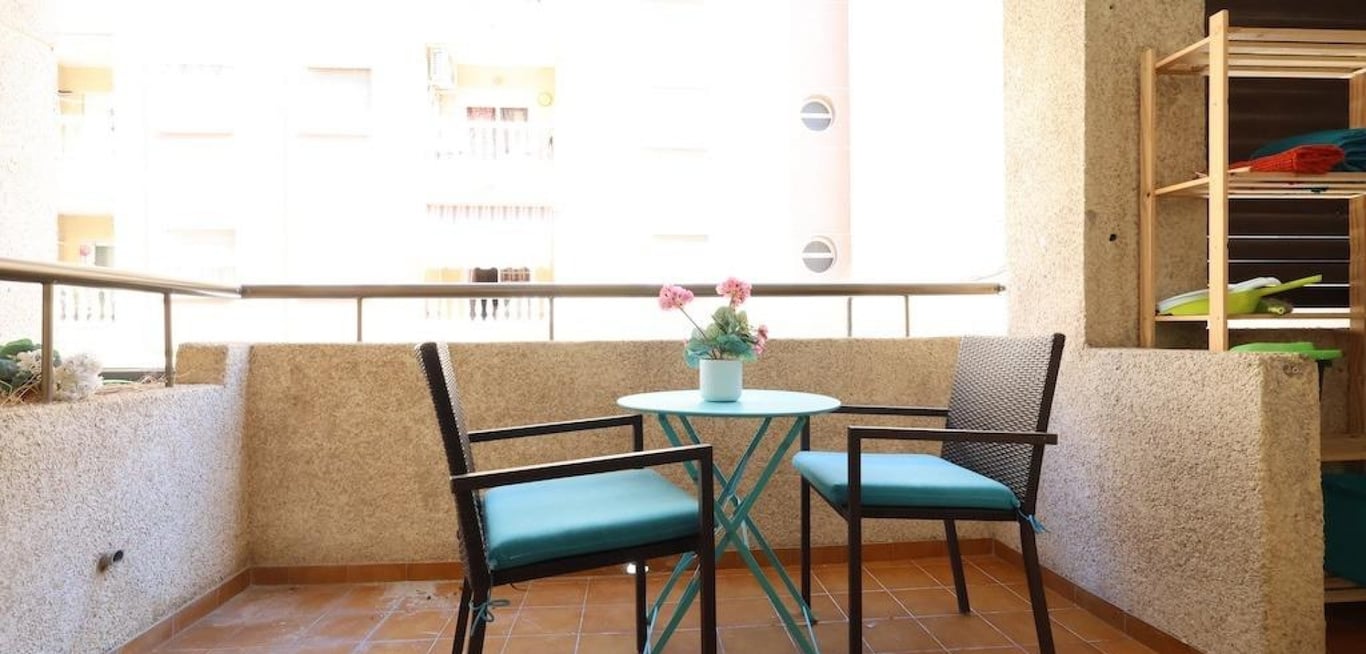 Apartment in Torrevieja - Image 2