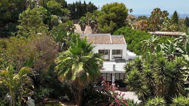 Villa in Marbella - view 1
