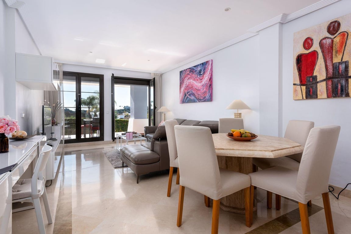 Apartment in Lomas de la Quinta - Image 3