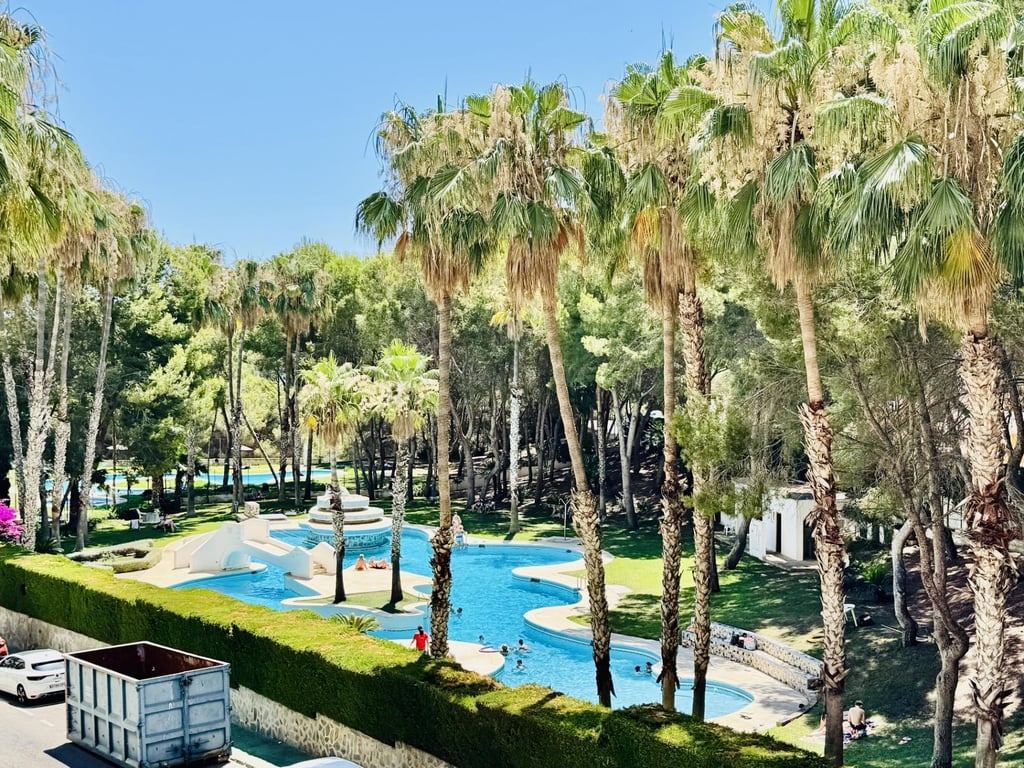 Apartment in Dehesa de Campoamor - Image 2