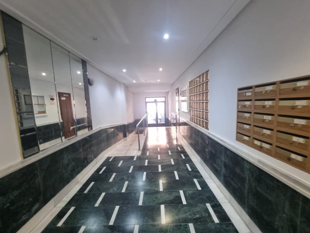 Apartment in Torrevieja - Image 3