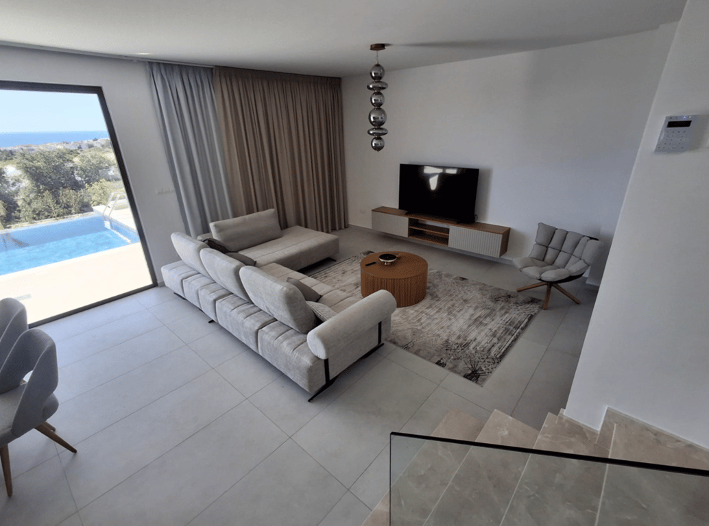 House in Chlorakas - Image 3