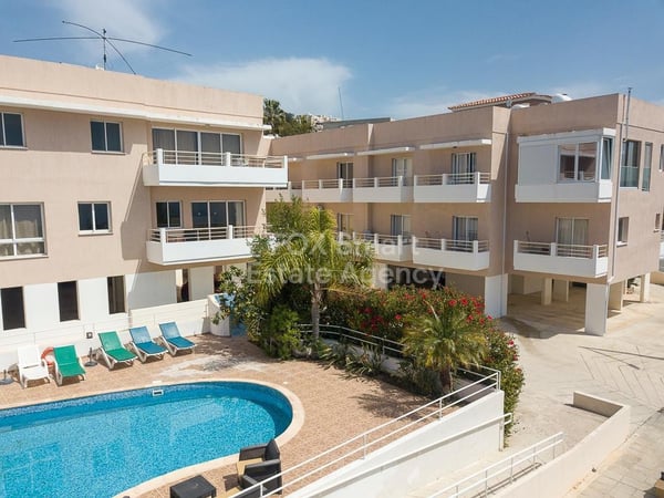 Apartment in Pegeia - view 1