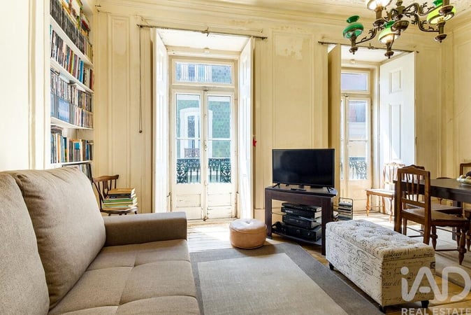 Apartment in Merces - view 1