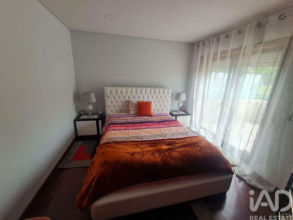 Apartment in Valongo - Image 3