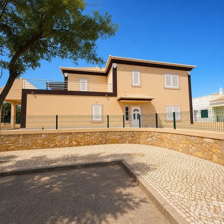 House in Tavira - view 1