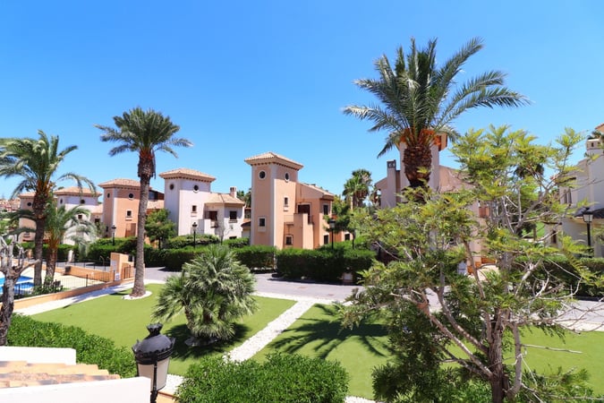 Villa in Algorfa - view 1