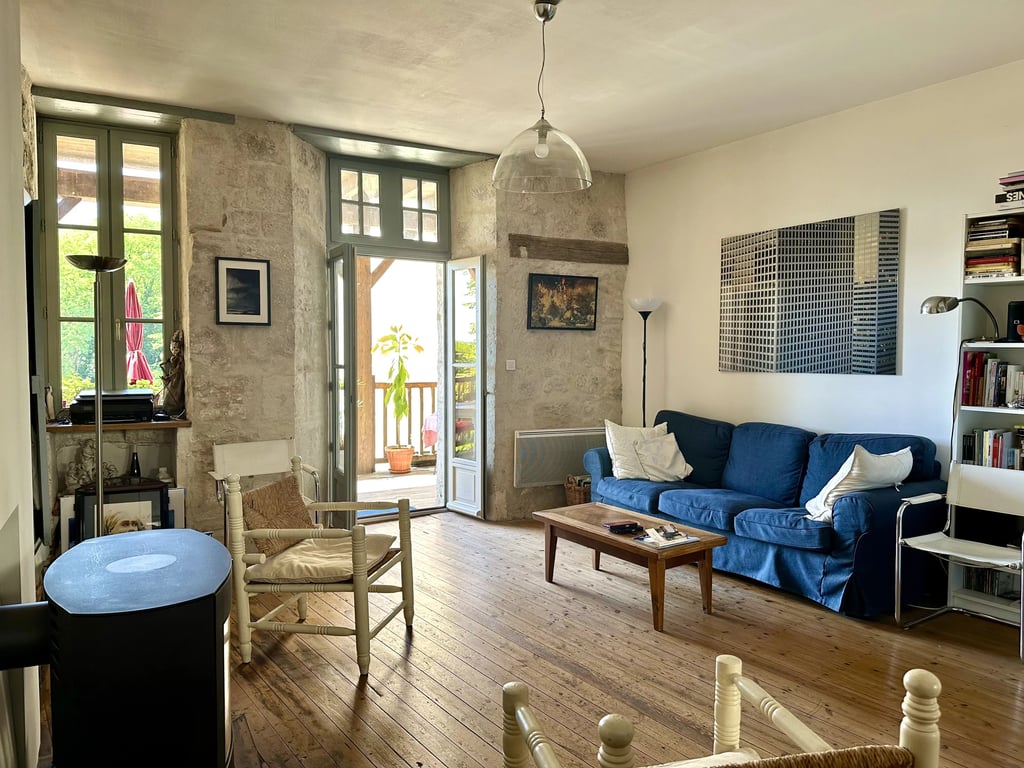 House in Aubeterre-sur-Dronne - Image 3