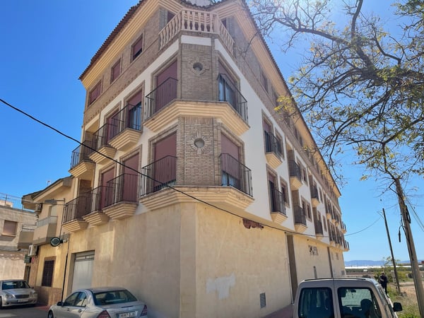 Apartment in Avileses - view 1
