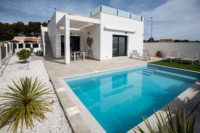 House in El Pinar de Campoverde - view 1