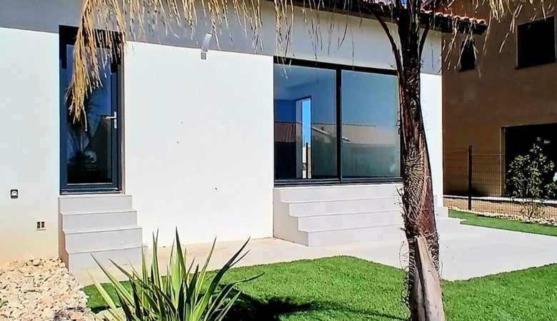 House in Cers - view 1