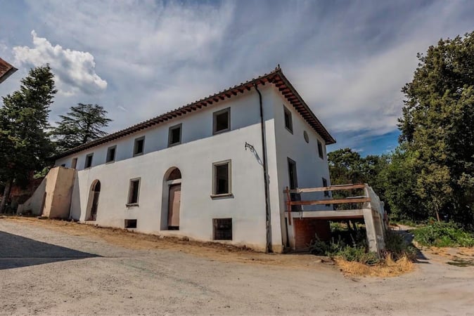 House in Borgo San Lorenzo - view 1