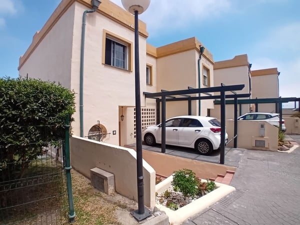 House in Manilva - view 1