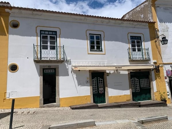 House in Evora - view 1