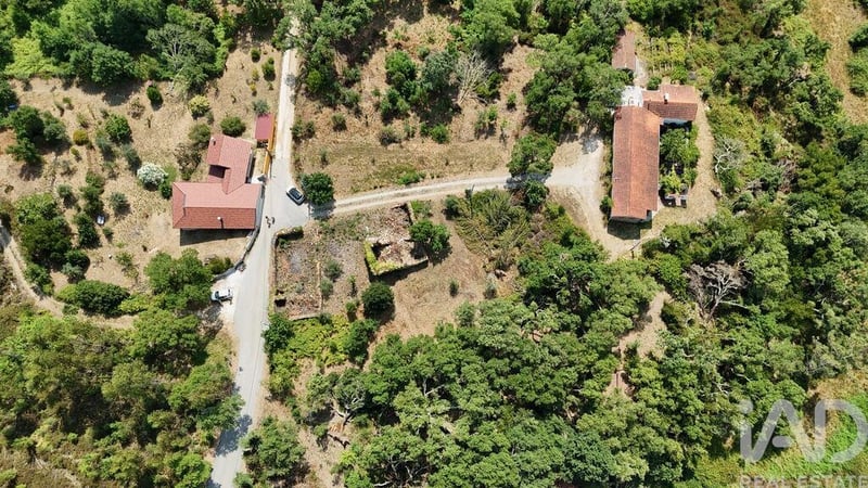 House in Graca - view 1