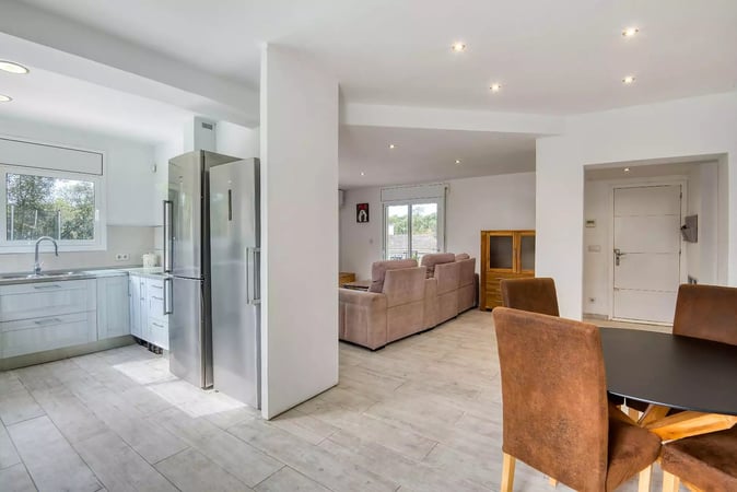 Chalet in Veinat de Sant Llorenc - view 1