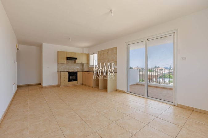 House in Liopetri - view 1