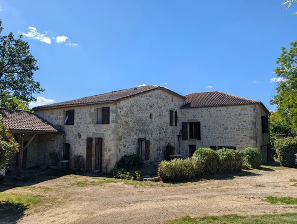 House in Agen - view 1