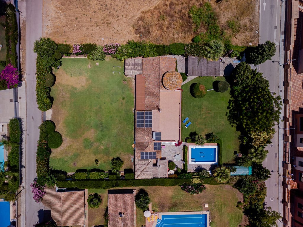 Villa in San Pedro de Alcantara - Image 3