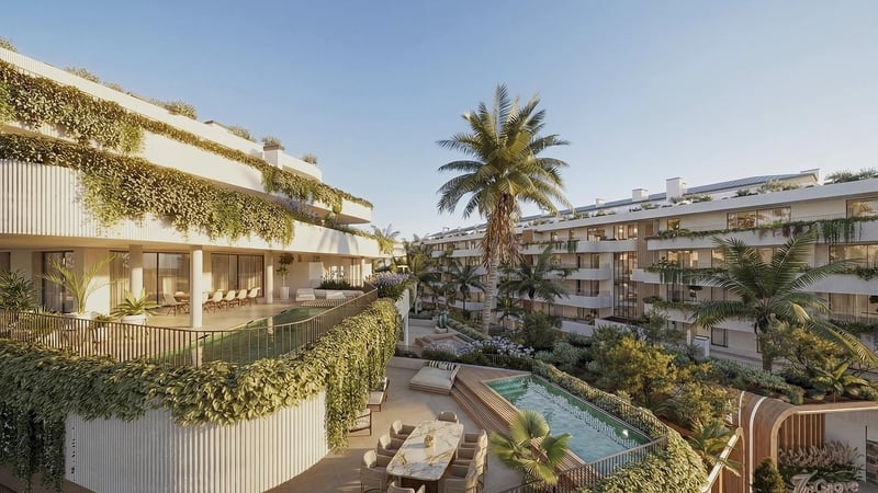 House in San Pedro de Alcantara - view 1