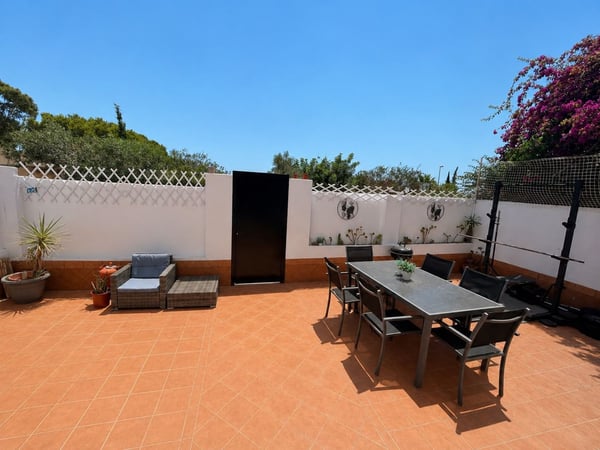Apartment in Dehesa de Campoamor - view 1