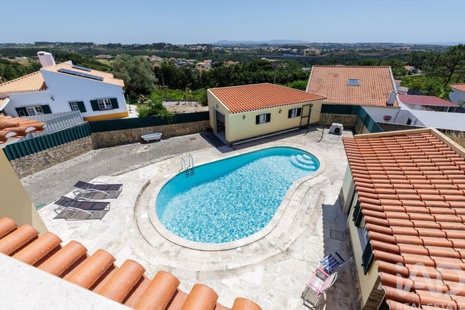 House in Mafra - view 1
