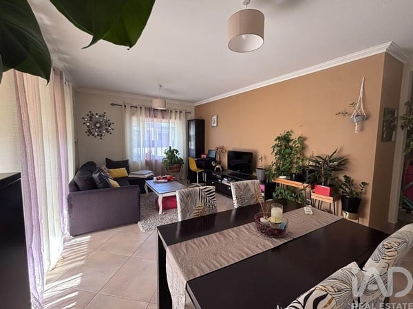 Apartment in Sao Bras de Alportel - view 1