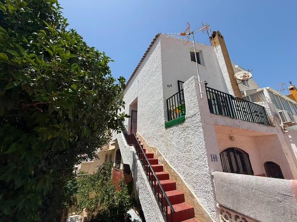 House in Torrevieja - view 1