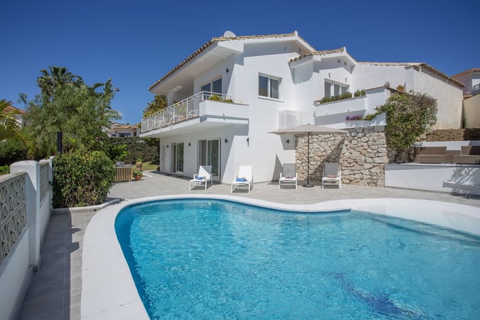 Villa in Riviera del Sol - view 1